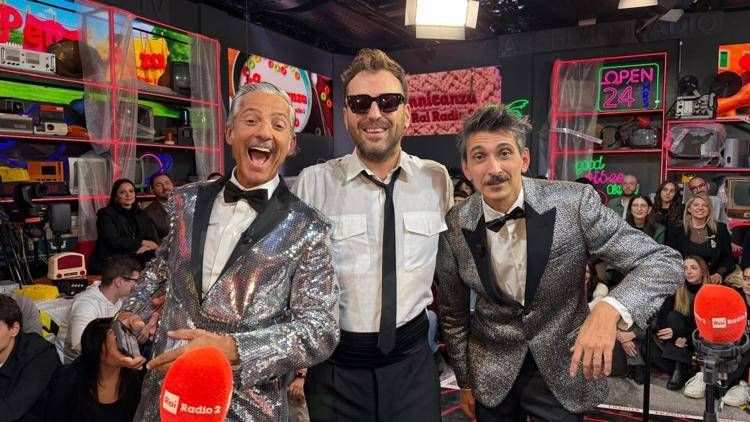 Cremonini, show da Fiorello con la mazurka di 'La Santa Pennicanza'