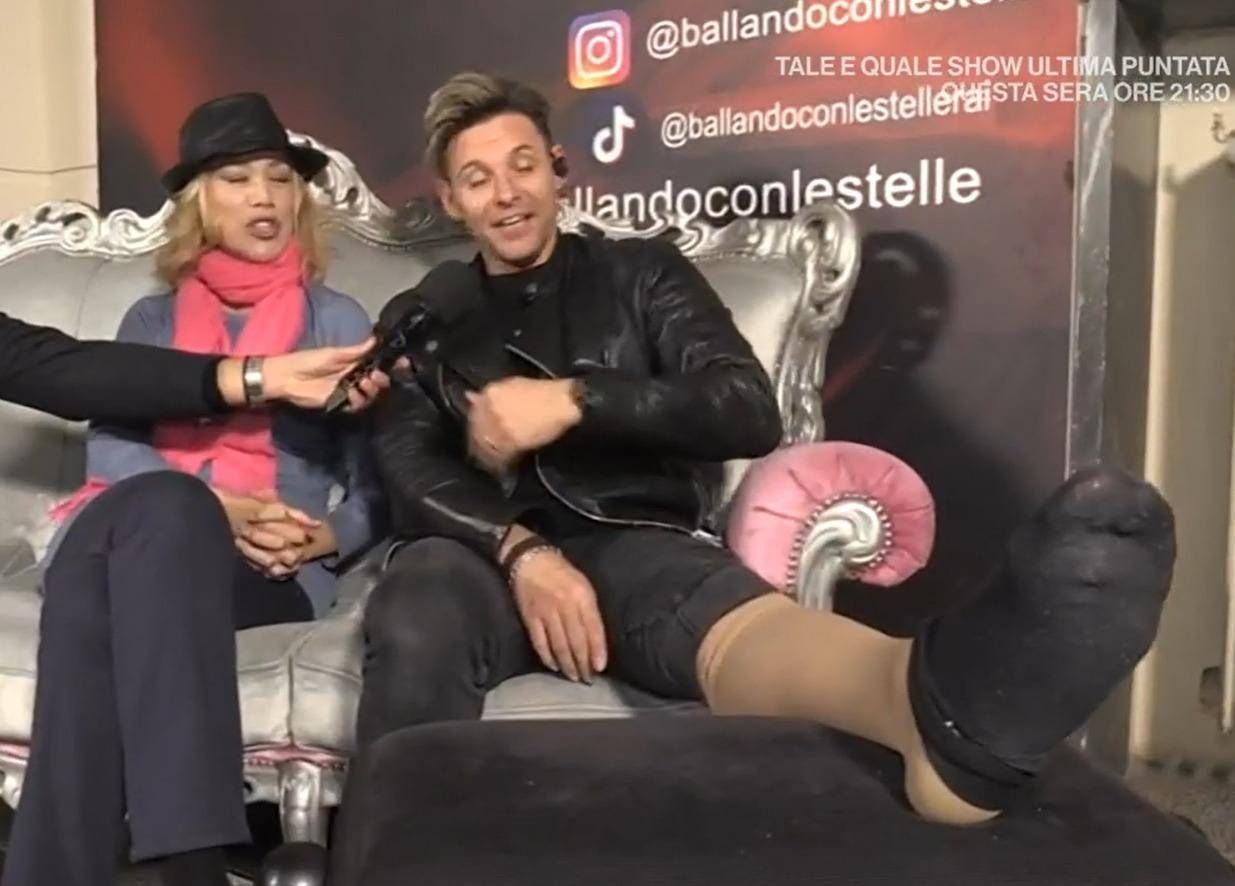 Ballando, Carlo Aloia come sta dopo l'infortunio: "Lesione al polpaccio"