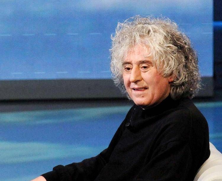 Malore improvviso per Branduardi, rinviato concerto a Roma