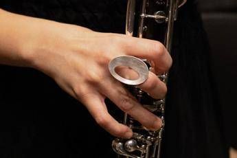 Design, Ellesanti: gioielli e musica si incontrano a Roma