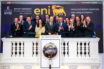 Eni celebra 30 anni di quotazione al Nyse, Descalzi: "Grazie a strategia risultati importanti"