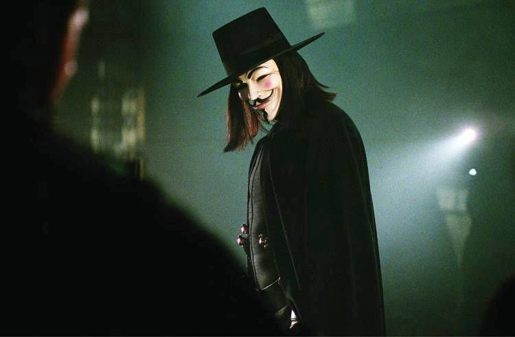 Una scena del film del 2005 'V per Vendetta' - Warner Bros