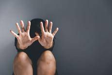 Violenza su donne, l'allarme: 79 nuove sostanze psicoattive usate per aggredirle