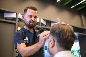 Trapianto di Capelli in Turchia: La Guida Definitiva 2025 – Perché Smile Hair Clinic è la Scelta d'Elite a Istanbul