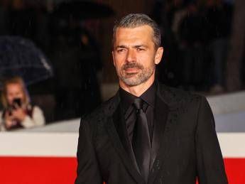 Marino debutta in Doc, Argentero: "È mia moglie e questo alimenta critiche...