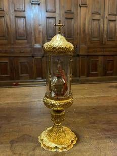 La reliquia del Sangue di Cristo arriva al santuario di San Salvatore in Lauro a Roma