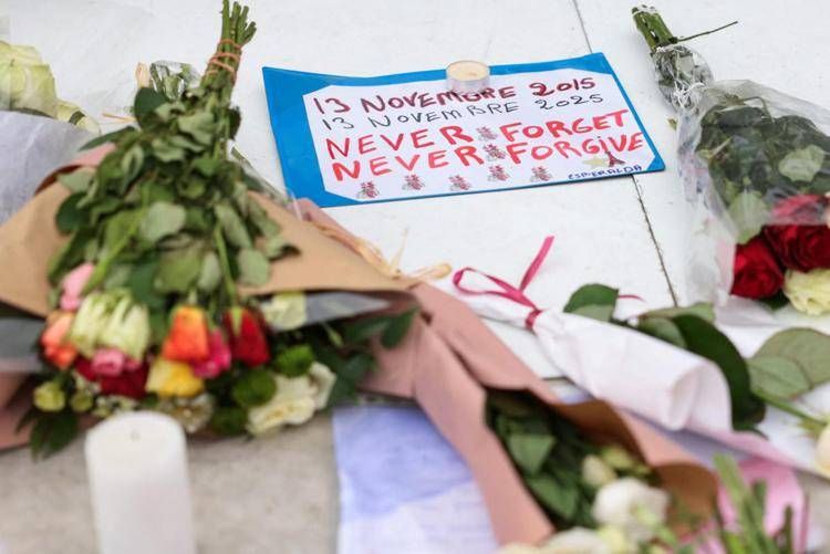 In ricordo degli attentati di Parigi del 13 novembre 2015 - (Afp)