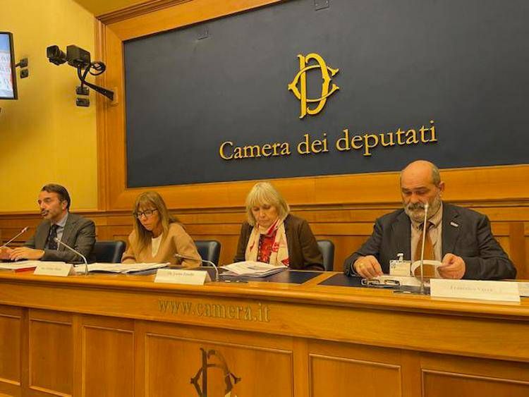 Sanità, neurologo Gasperini: 