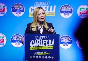 Giorgia Meloni a Napoli