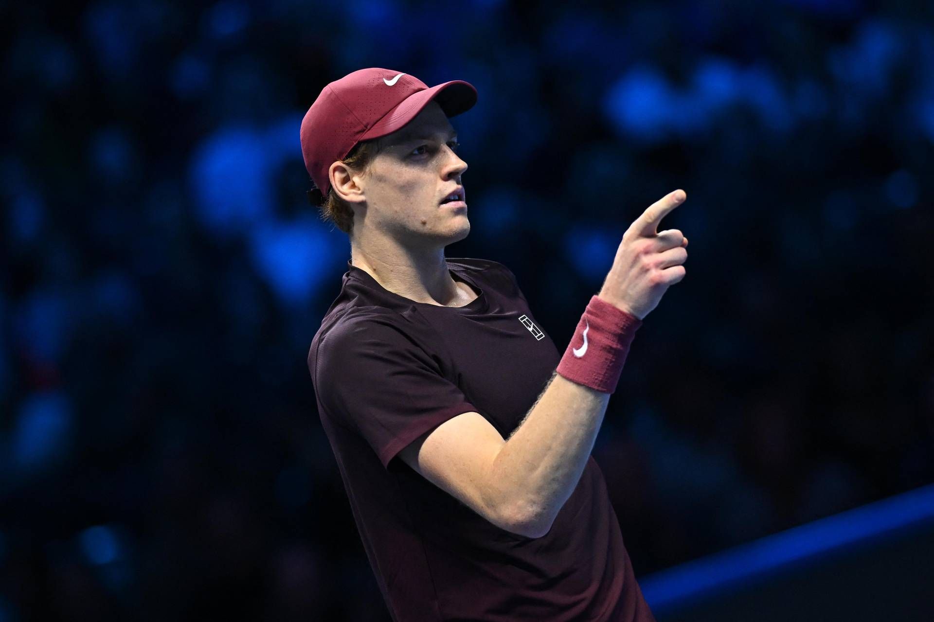 Sinner: "Mamma e papà non verranno a vedermi in finale, hanno cose più importanti da fare"