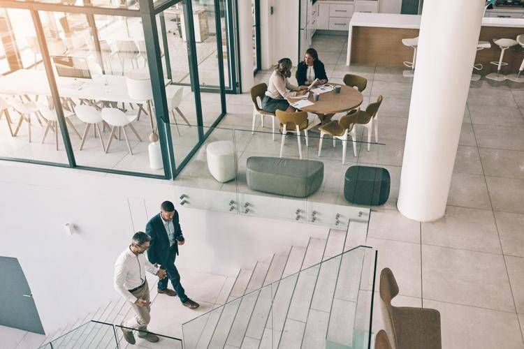 Benefit aziendali: cosa sono, come funzionano e perché i fringe benefit sono lo strumento più efficace per il benessere dei dipendenti