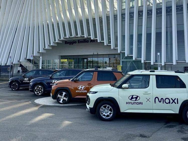 Hyundai e Maxi Mobility inaugurano a Reggio Emilia il nuovo corporate rent 100% elettrico