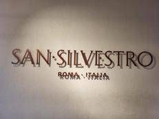 Starbucks celebra un anno del flagship romano