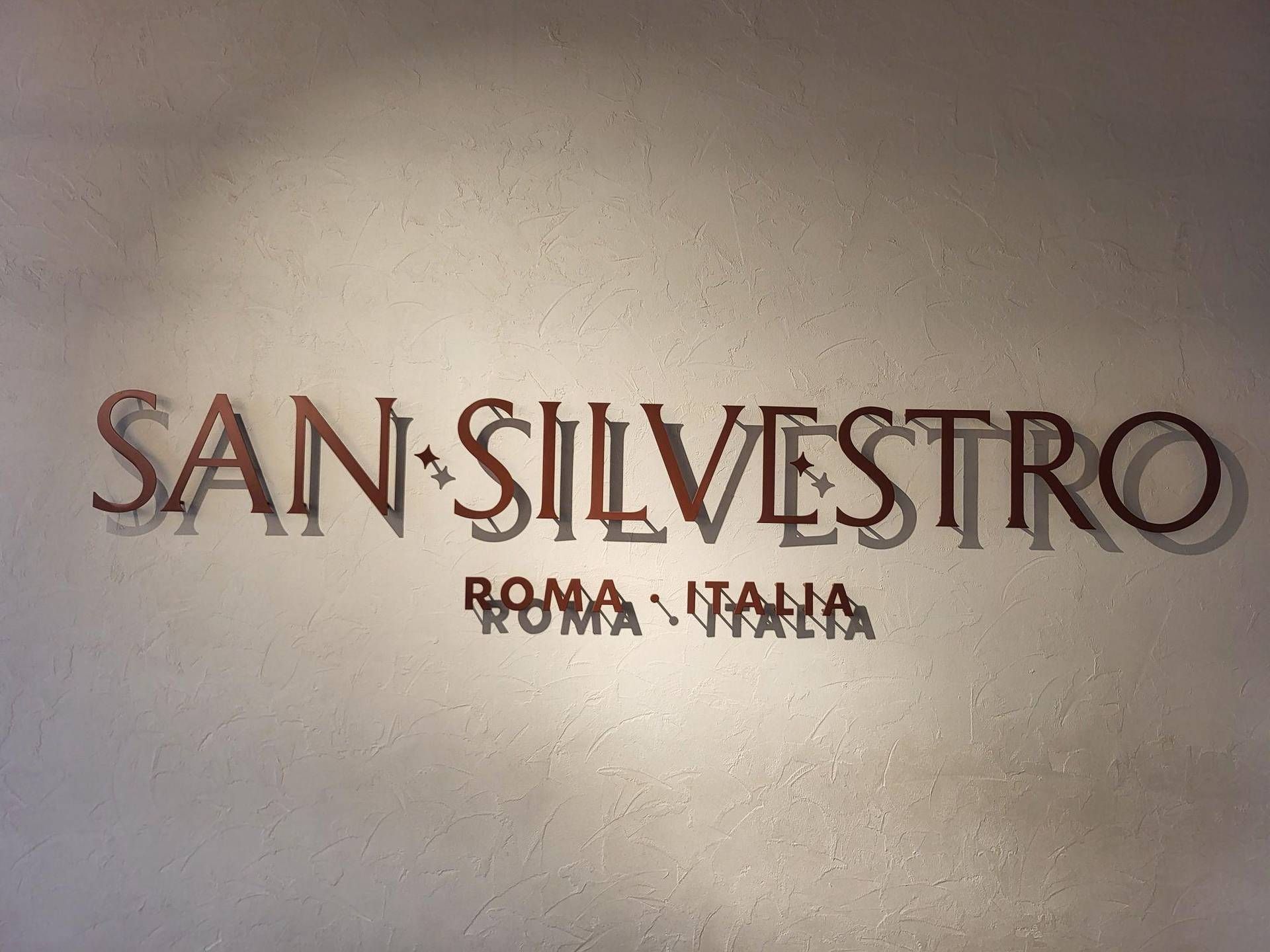 starbucks roma 2 comm