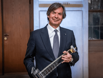 Carlo Messina riceve l'European banker of the Year: "Lo ricevo a nome di tutte le persone di Intesa"