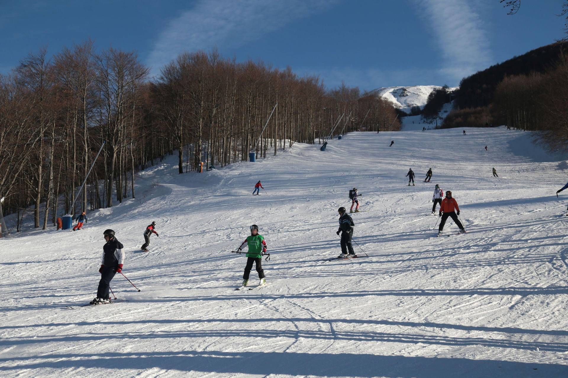 Sci, si va in pista. Come prepararsi, il programma per evitare infortuni sulla neve