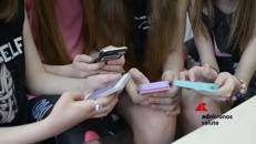 Salute: Bambini digitali, l'allarme dei pediatri sui rischi dell'esposizione precoce