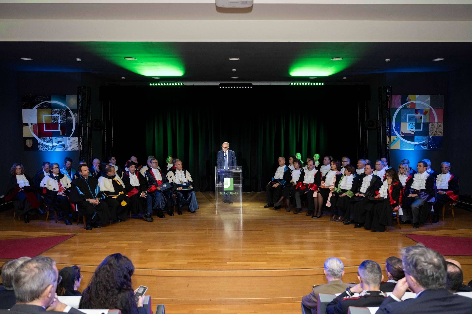 Üniversite, 43. akademik yıl Tor Vergata, Levialdi Ghiron: “Toplumda gelecek”