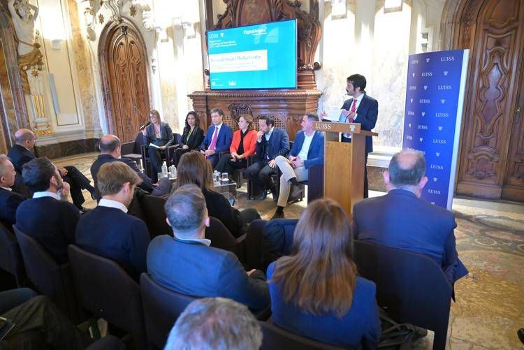 Ia: Luiss, sta rivoluzionando pubblicità, imprese la usano per decidere dove e come investire