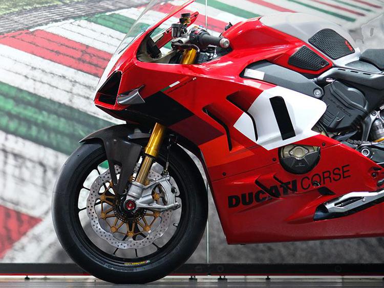 Galfer introduce la finitura Kashima nei nuovi dischi Floatech Racing