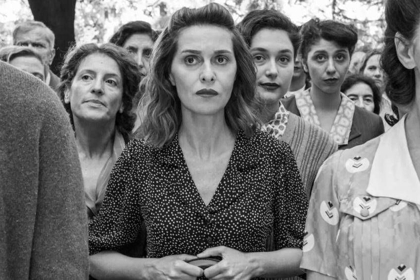 Paola Cortellesi: "Con 'C'è ancora domani' su Rai1 spero in una riflessione nelle case italiane"