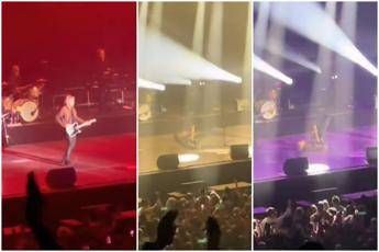 Ligabue cade sul palco, il rocker 65enne salta durante un live e perde l'equilibro