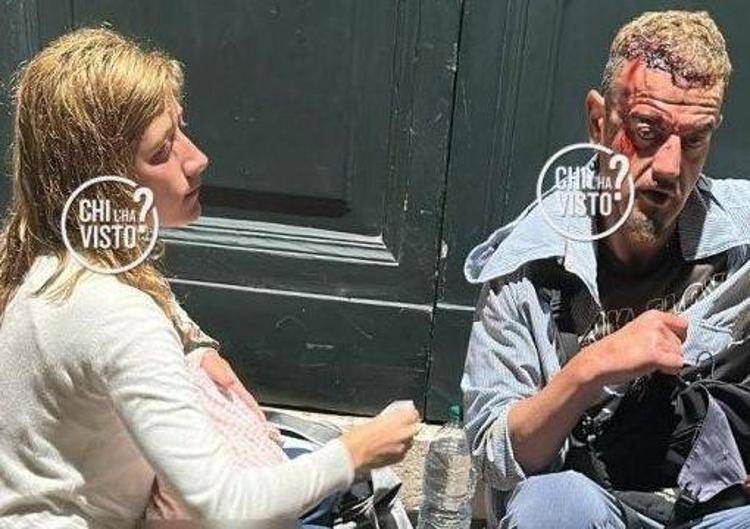 Nella foto Anastasia con la figlia Andromeda in braccio e il compagno Francis Kaufmann