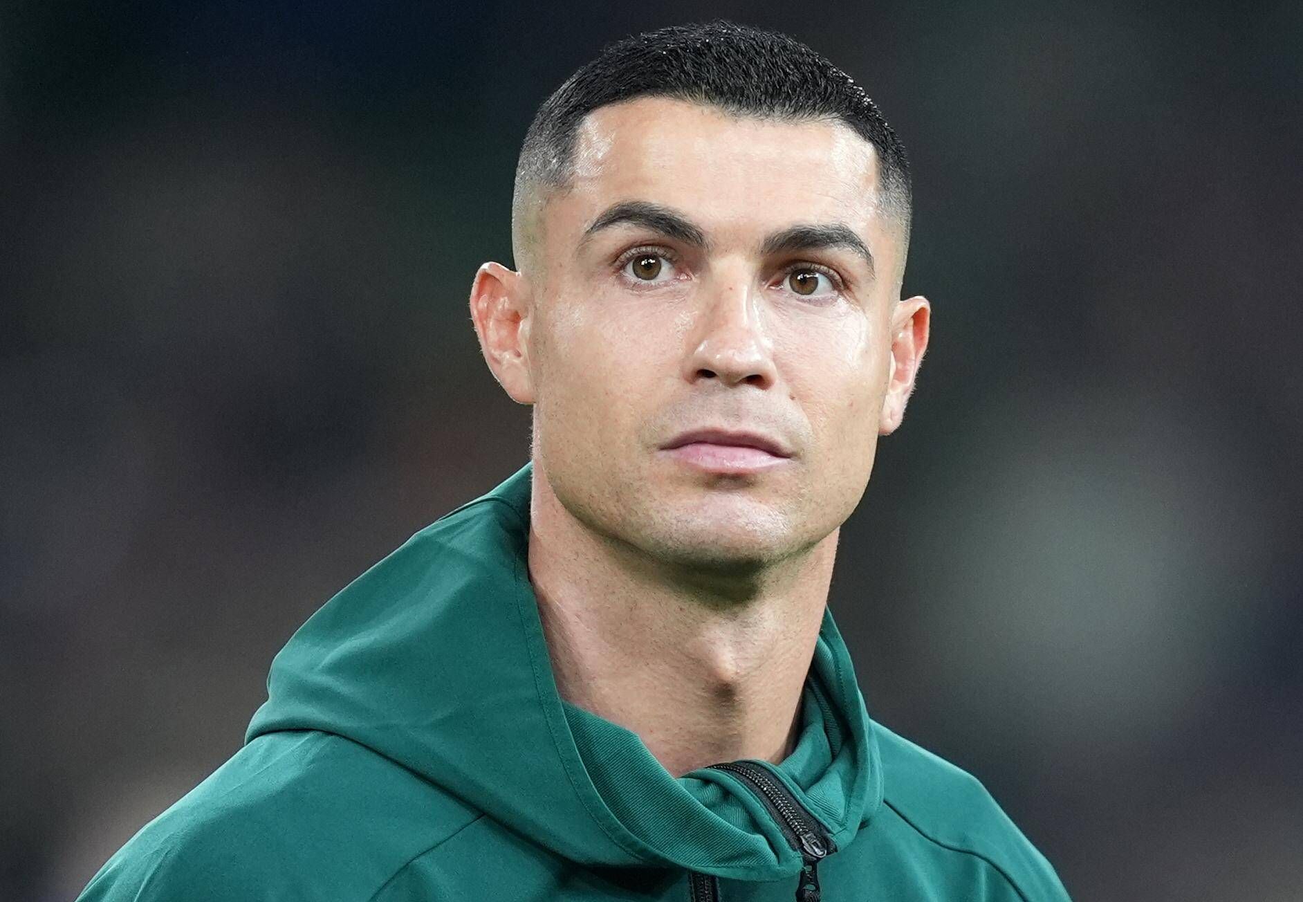Cristiano Ronaldo regala un orologio 'speciale' ai compagni di nazionale. Il pensiero per Diogo Jota