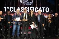 Musica, Napoli celebra i talenti over50: Natale Munaò vince 'Italia In…Canto'