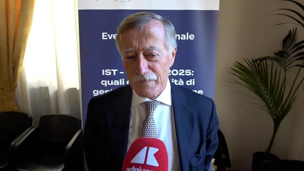 Andreoni (Simit): "Farmaci long acting nuovo fattore per trattamento Hiv"