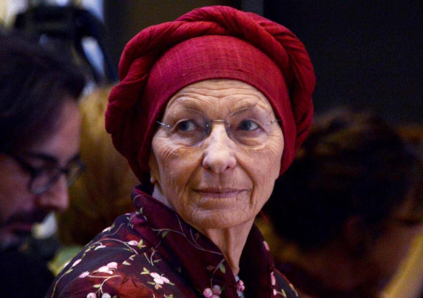 Emma Bonino in terapia intensiva a Roma