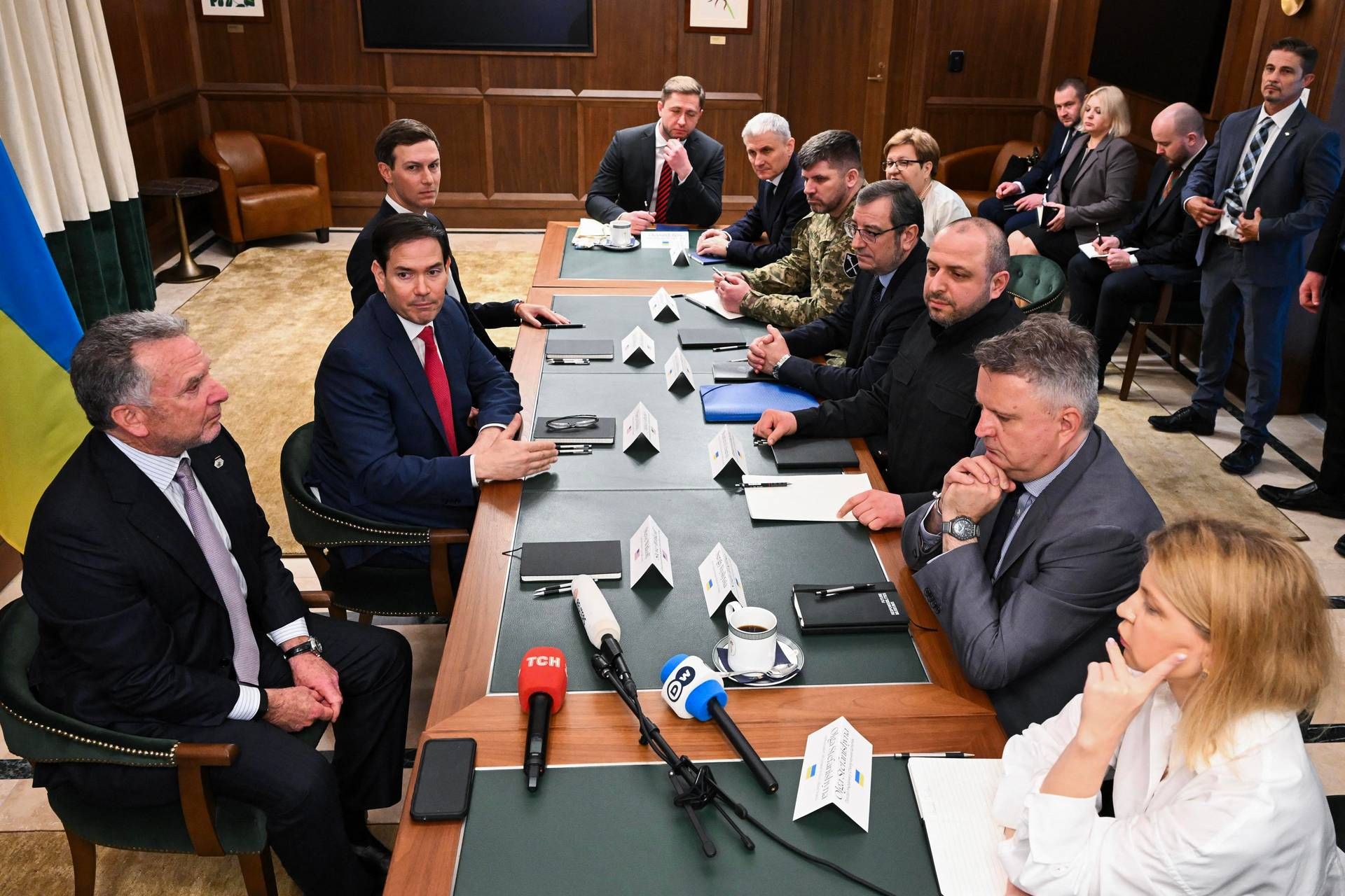 nei colloqui Usa-Kiev spuntano ipotesi su Nato e Donbass. Ecco cosa cambia