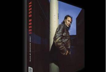 Vasco Rossi, 'Bolle di Sapone Rplay' per i 40 anni di 'Cosa succede in città'