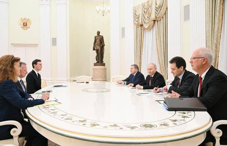 L'incontro tra Putin e Witkoff - Afp