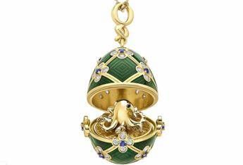 Nuova Zelanda, ingoia uovo Fabergé da 19mila dollari: arrestato