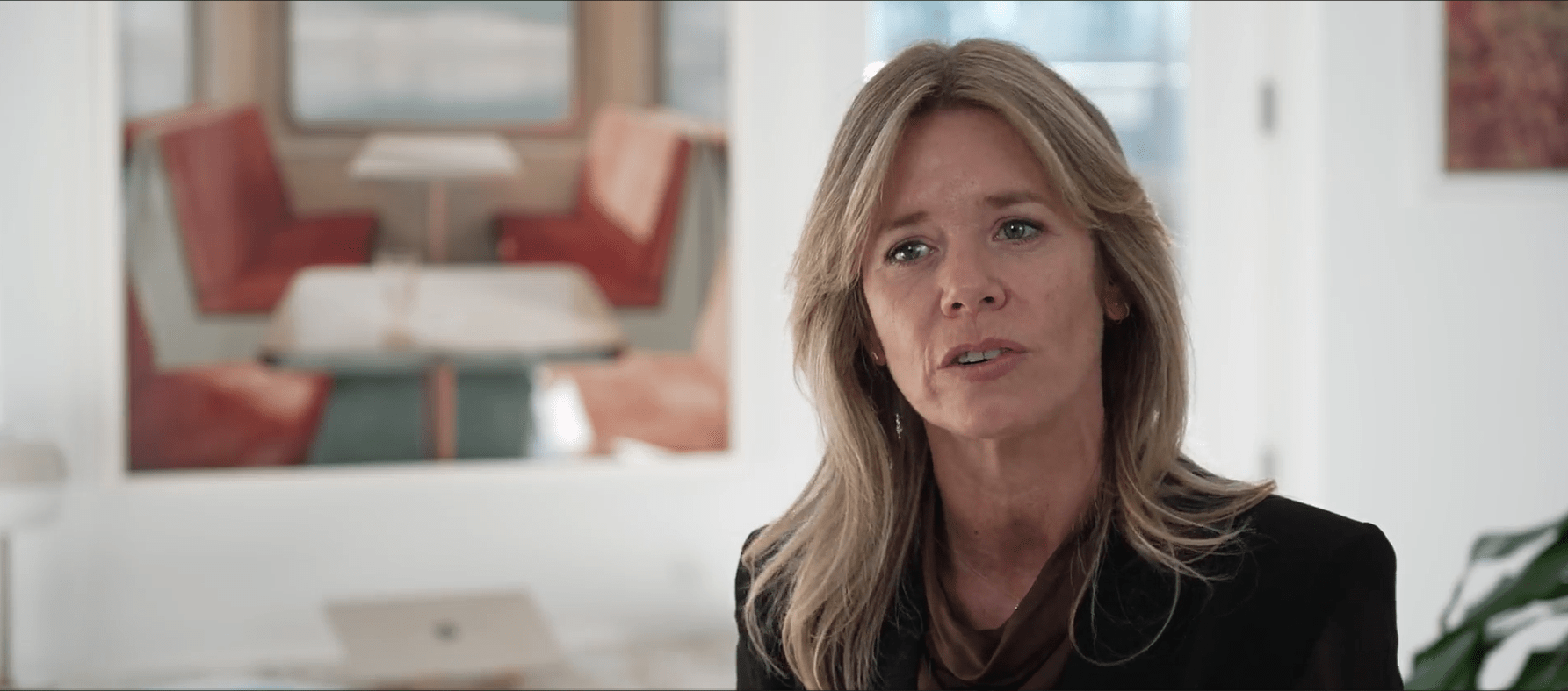 thumbnail video cover