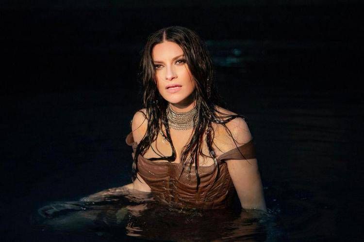 Laura Pausini, esce il nuovo singolo 'Ritorno ad amare'