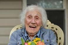 donna_centenaria_canva