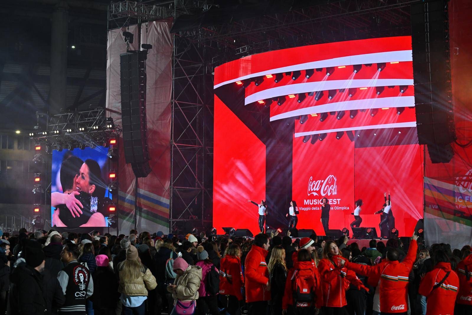 Milan-Cortina, Olimpiyat Meşalesinin yolculuğu başlıyor, Coca-cola Roma'yı spor ve müzikle aydınlatıyor