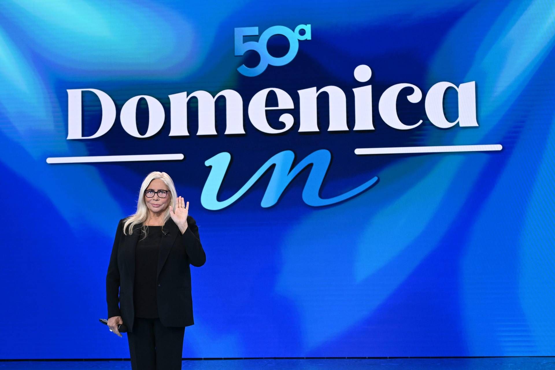 Domenica In, da Amanda Lear a Max Biaggi: gli ospiti di oggi di Mara Venier