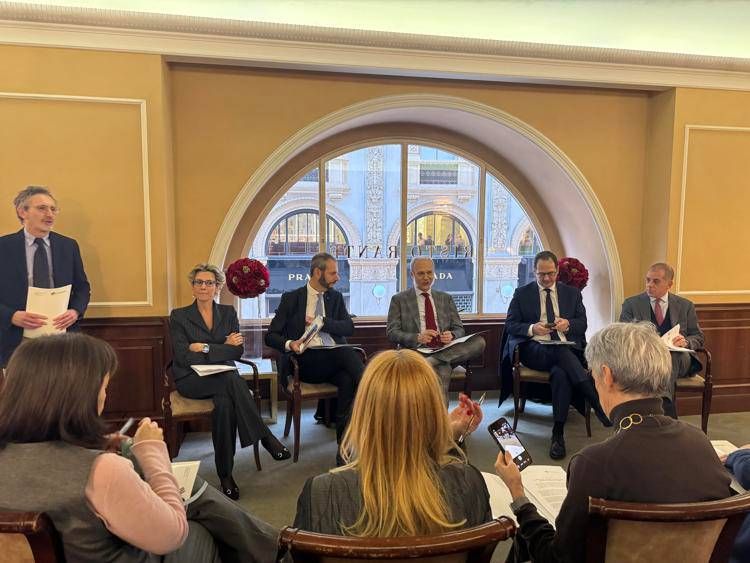 Natale, per gli acquisti 3 italiani su 4 scelgono prodotti di marca di largo consumo