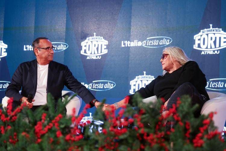 conti_venier_atreju_fg_ipa image Carlo Conti e Mara Venier - Fotoggramma /Ipa