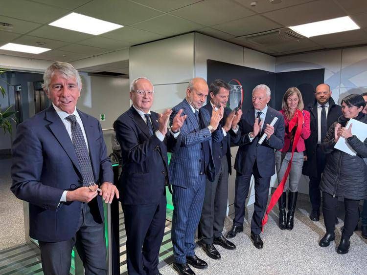 L'inaugurazione del nuovo laboratorio antidoping