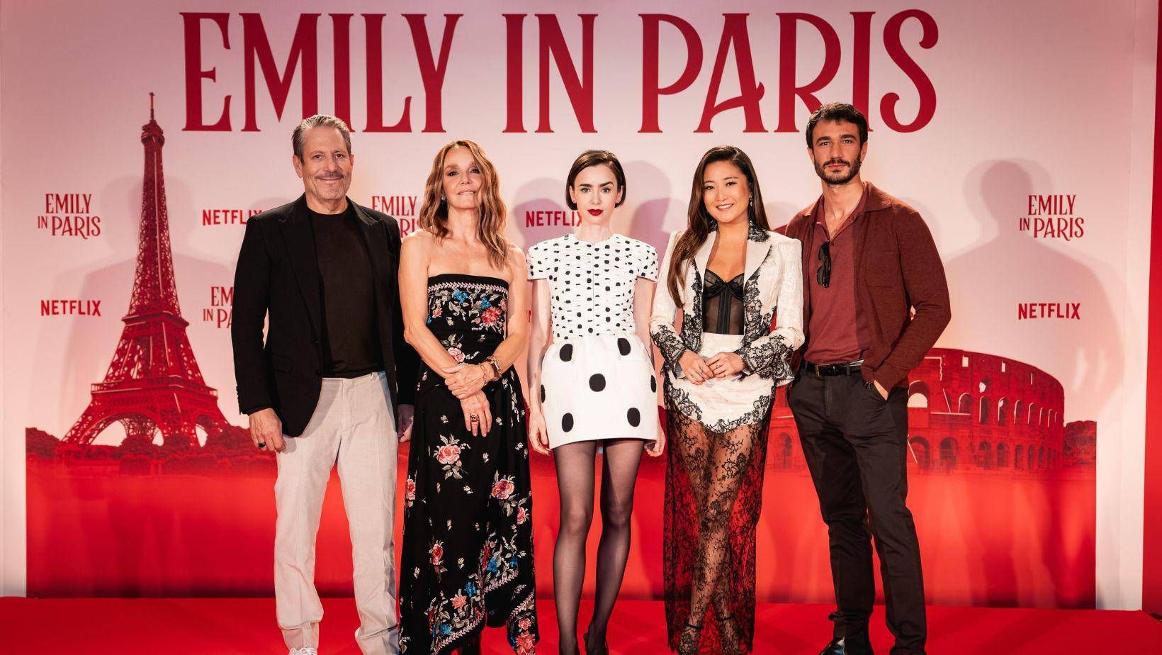 Lily Collins torna 'Emily in Paris': "Ha trovato la sua voce e ora prova ad usarla"