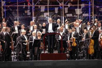 Riccardochailly Scalamilano Ipa Fg Immagine in aggiornamento