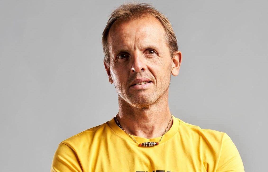 Malore per l'alpinista Simone Moro sull'Himalaya: "Ricoverato, ora sta meglio"