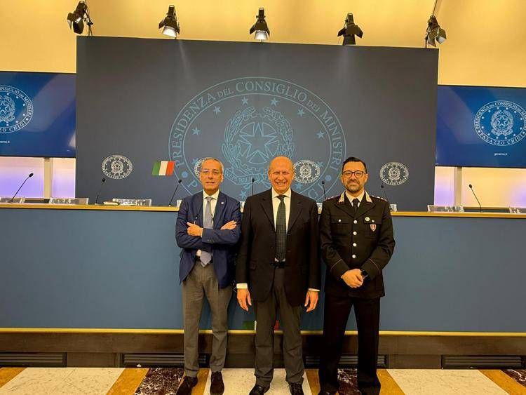 Protocollo d'Intesa ASI per il monitoraggio di Taranto e Terra dei Fuochi