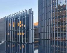 Alperia inaugura sede green, edificio immerso nell’acqua e nel verde