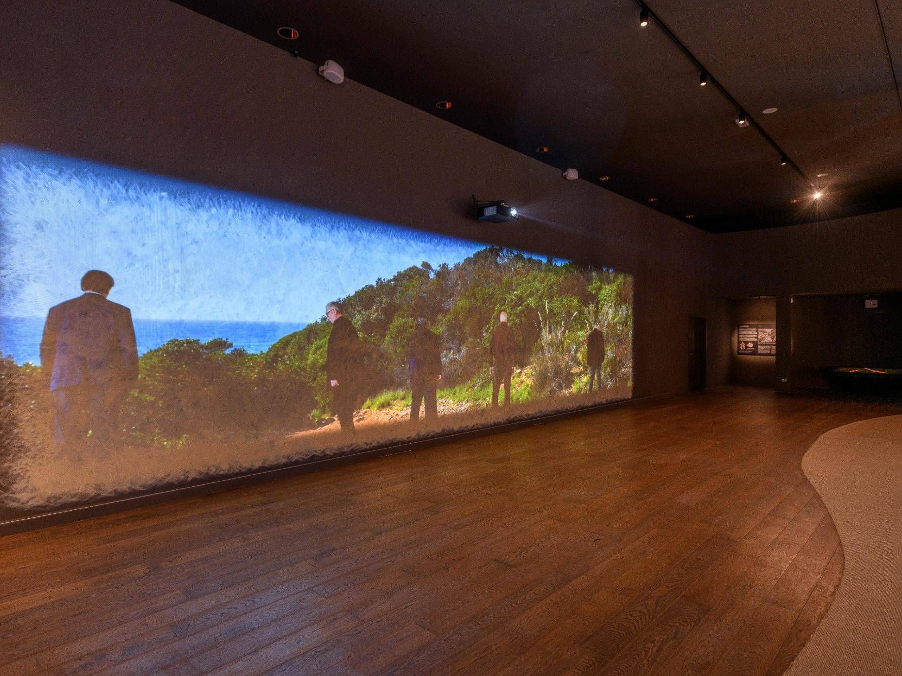 grotta guattari comm 2