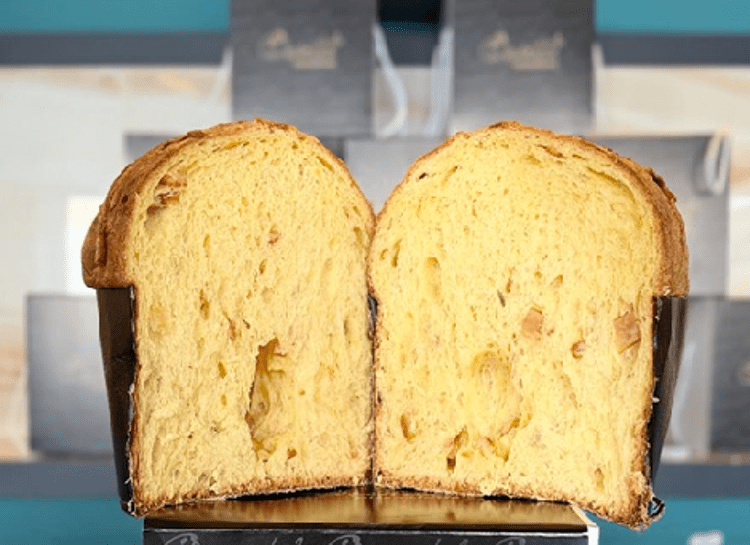 panettone image Natale: tra rosmarino, pomodoro e Vermouth è gara di ingredienti-novità per il Panettone 2025
